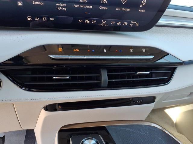 2025 Buick Enclave 4dr Avenir