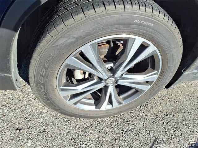 2019 Nissan Rogue FWD SV