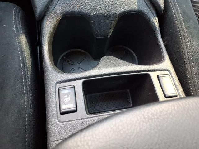 2015 Nissan Rogue FWD 4dr SV