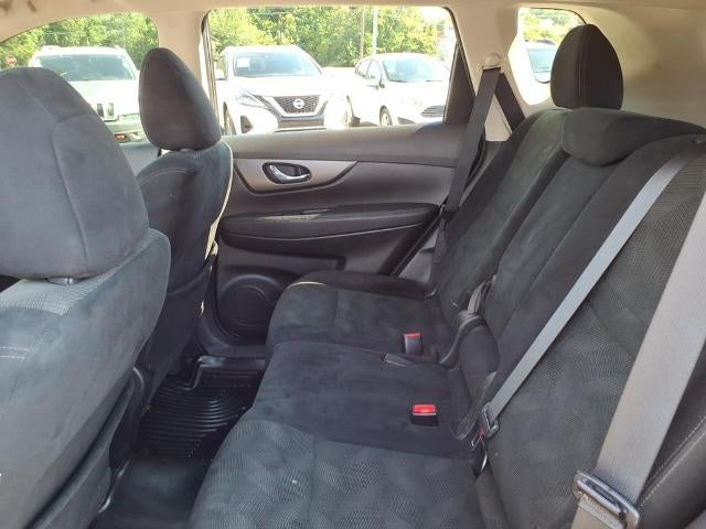 2015 Nissan Rogue FWD 4dr SV