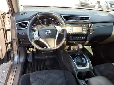 2015 Nissan Rogue FWD 4dr SV