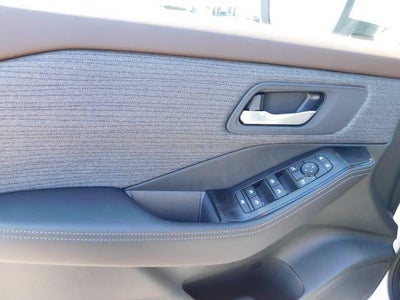 2021 Nissan Rogue FWD SV