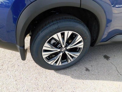 2021 Nissan Rogue FWD SV