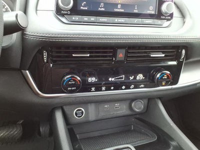 2021 Nissan Rogue AWD SV