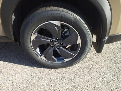 2025 Nissan Rogue FWD SV