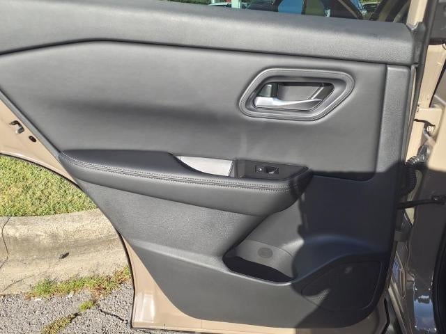 2025 Nissan Rogue FWD SV