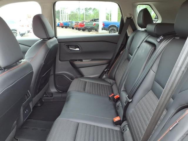2025 Nissan Rogue Rock Creek®