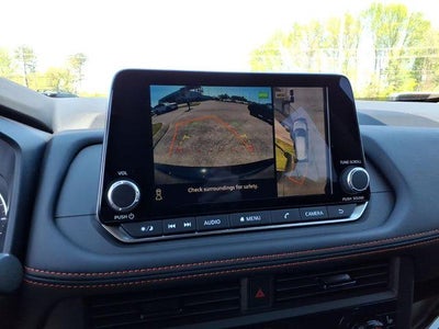 2026 Nissan Rogue Rock Creek®