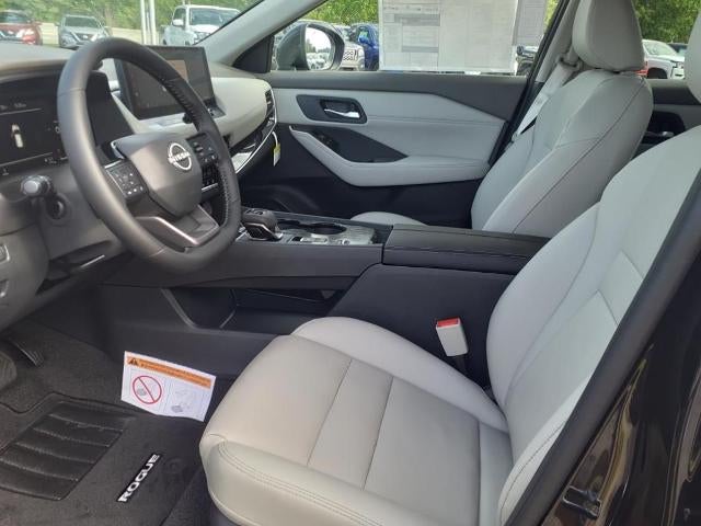 2025 Nissan Rogue FWD SL