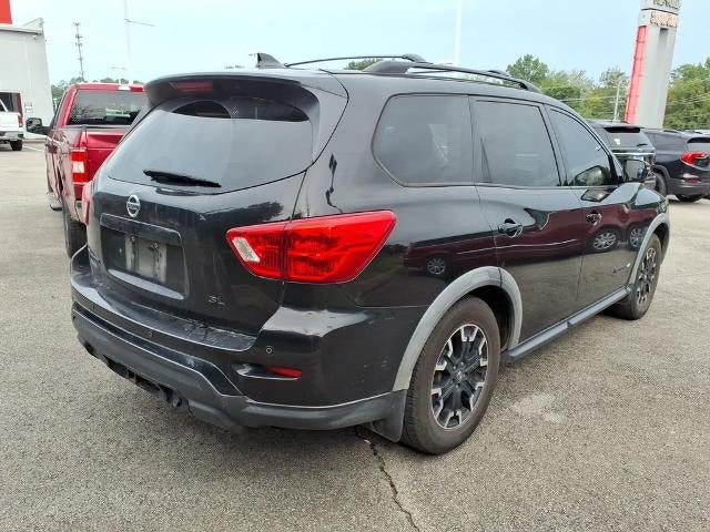 2020 Nissan Pathfinder SL