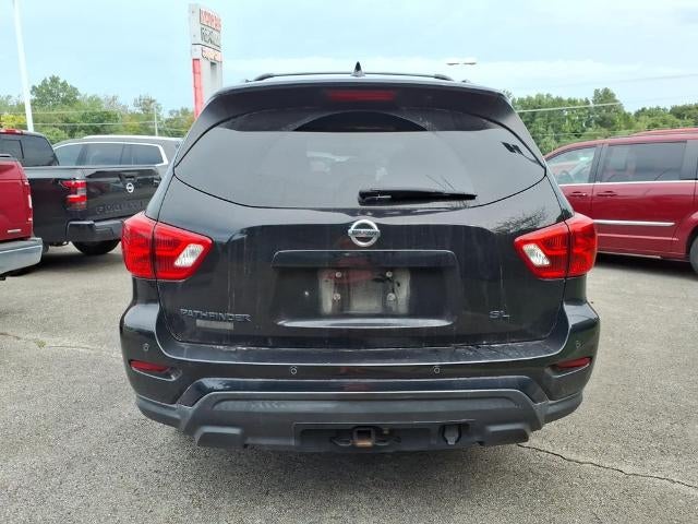 2020 Nissan Pathfinder SL