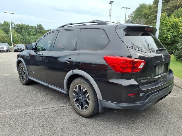 2020 Nissan Pathfinder SL