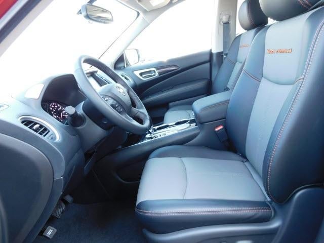 2020 Nissan Pathfinder FWD SL