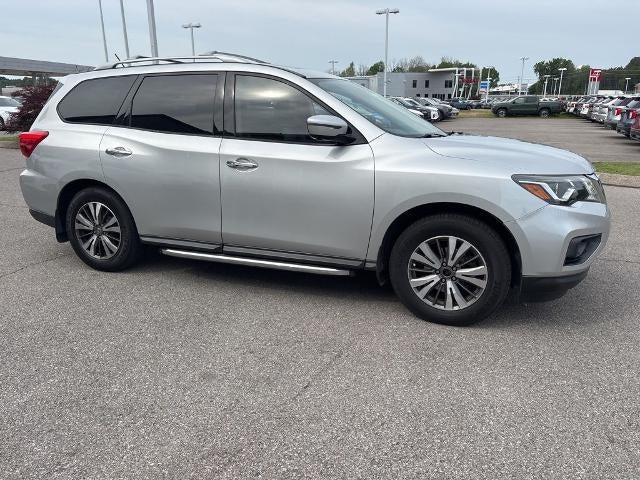 2017 Nissan Pathfinder 4x4 SL