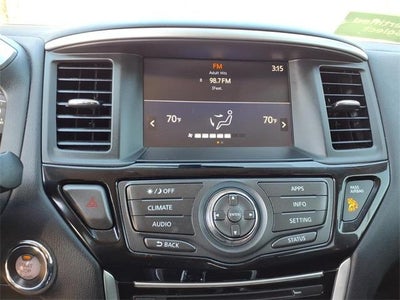 2018 Nissan Pathfinder FWD SV