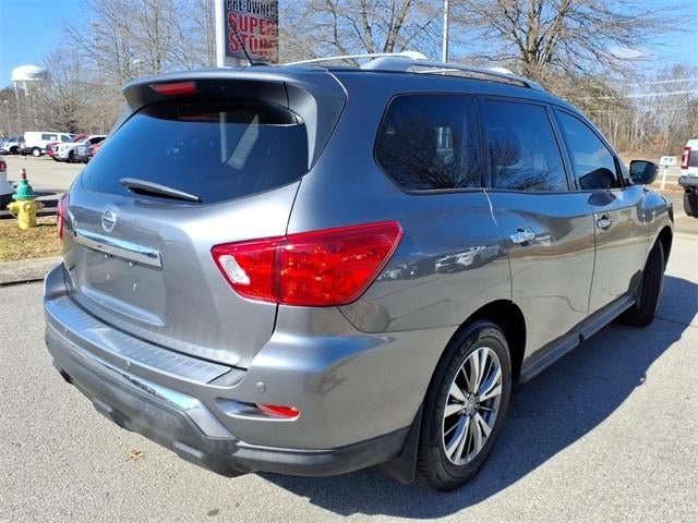 2018 Nissan Pathfinder FWD SV