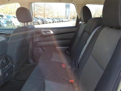 2018 Nissan Pathfinder FWD SV