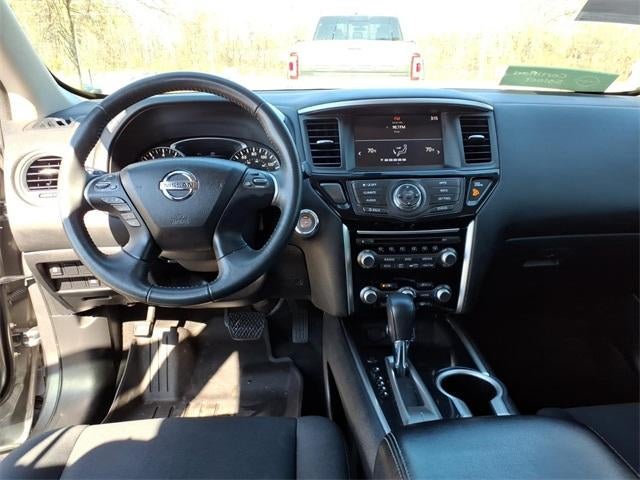 2018 Nissan Pathfinder FWD SV