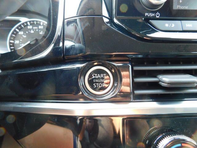 2022 Nissan Pathfinder S