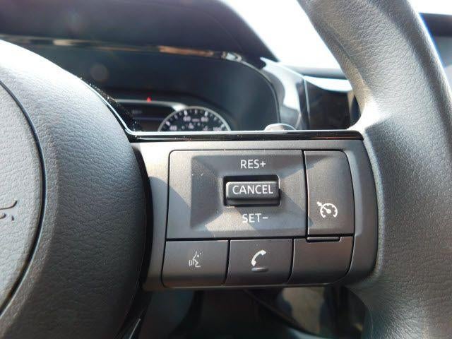 2022 Nissan Pathfinder S
