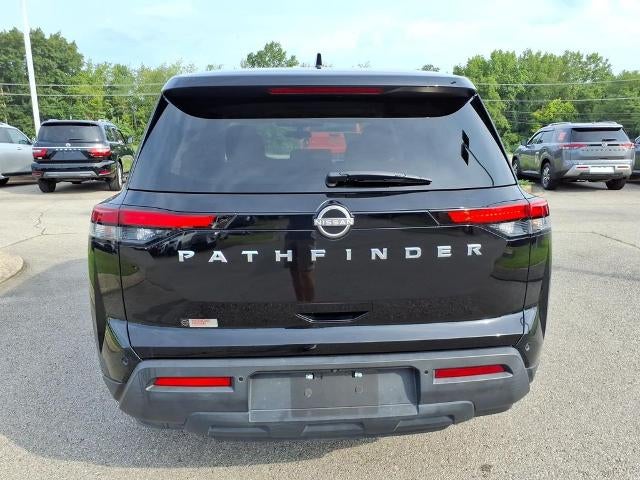 2022 Nissan Pathfinder S