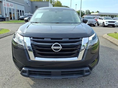 2022 Nissan Pathfinder S