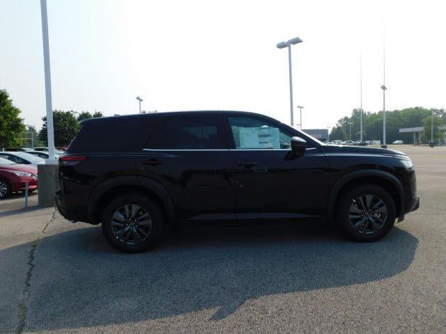 2022 Nissan Pathfinder S