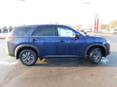 2022 Nissan Pathfinder S