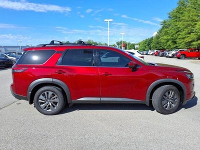 2022 Nissan Pathfinder SV 2WD