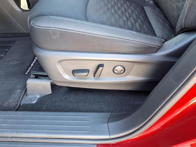 2022 Nissan Pathfinder SV 2WD