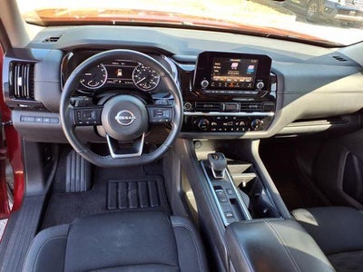 2022 Nissan Pathfinder SV 2WD