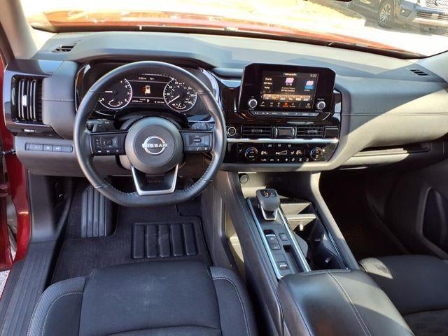 2022 Nissan Pathfinder SV 2WD