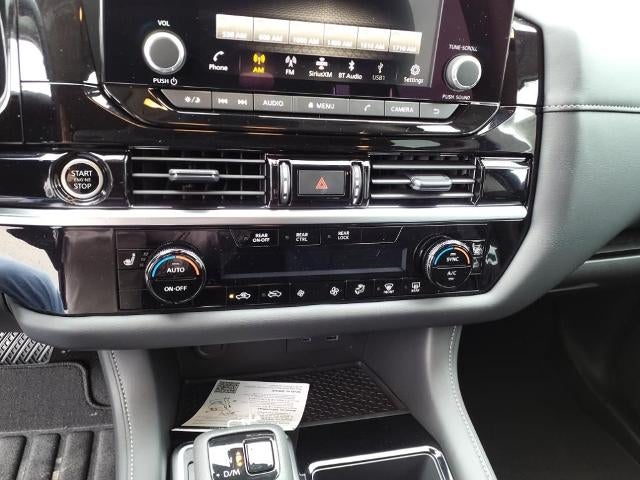2024 Nissan Pathfinder SV 4WD