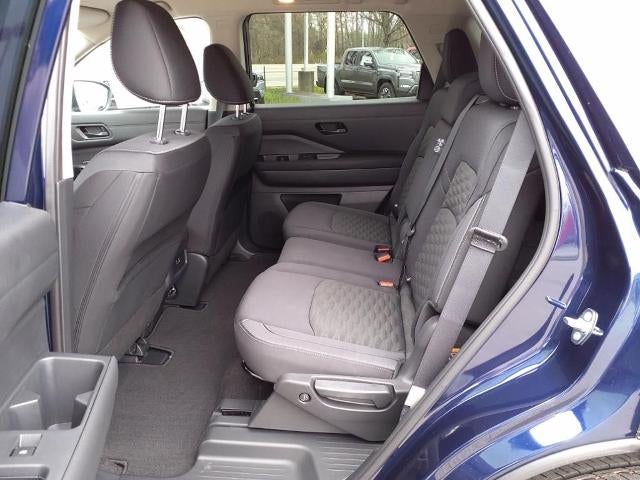 2024 Nissan Pathfinder SV 4WD