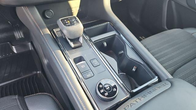 2025 Nissan Pathfinder Rock Creek®