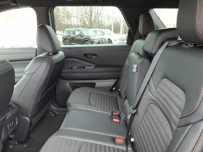 2026 Nissan Pathfinder Rock Creek®