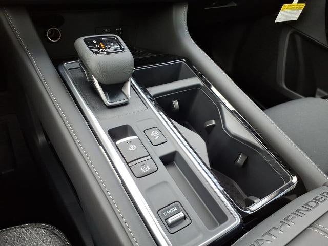 2026 Nissan Pathfinder SV 2WD