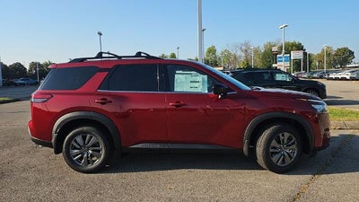 2026 Nissan Pathfinder SV