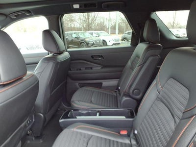 2026 Nissan Pathfinder Rock Creek®