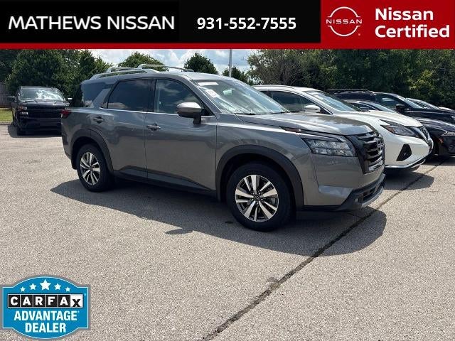 2025 Nissan Pathfinder SL