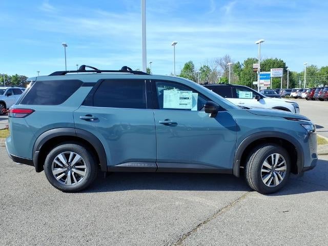 2026 Nissan Pathfinder SL 2WD