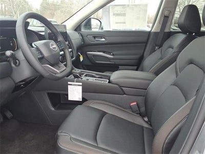 2026 Nissan Pathfinder SL 2WD