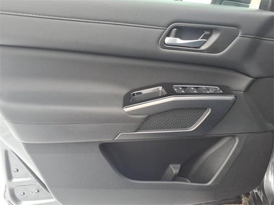 2026 Nissan Pathfinder SL 2WD