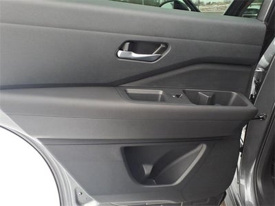 2026 Nissan Pathfinder SL 2WD