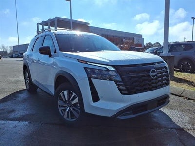 2026 Nissan Pathfinder SL 2WD