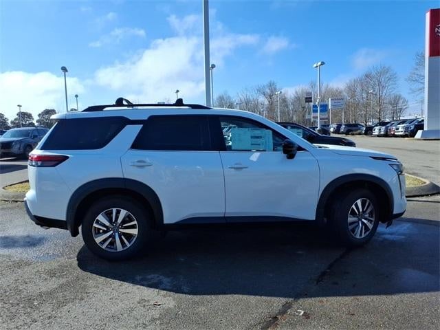 2026 Nissan Pathfinder SL 2WD