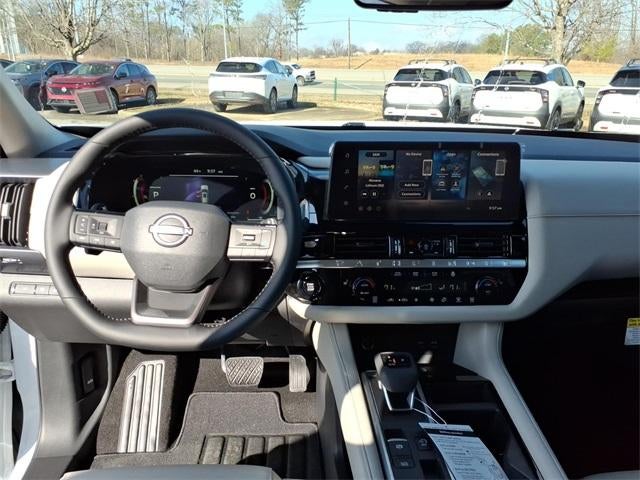 2026 Nissan Pathfinder SL 2WD