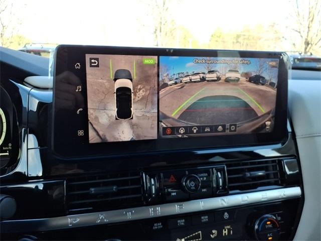 2026 Nissan Pathfinder SL 2WD