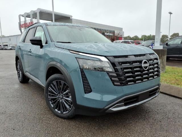 2026 Nissan Pathfinder SL 4WD's photo