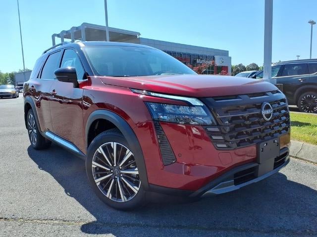 2026 Nissan Pathfinder Platinum 4WD's photo